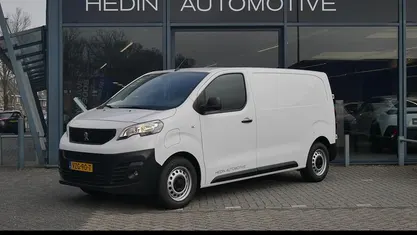 Wit Gebruikt 2023 Peugeot e-Expert Van | € 23.440 (Super prijs)