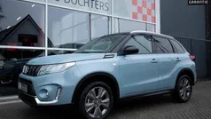 Blauw Gebruikt 2022 Suzuki Vitara Style SUV | € 23.950 (Goede deal)