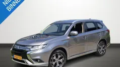 Grijs Gebruikt 2020 Mitsubishi Outlander SUV | € 24.949 (Eerlijke prijs)