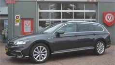 Grijs Gebruikt 2022 VW Passat Business Stationwagen | € 22.950 (Eerlijke prijs)