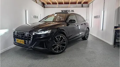 Zwart Gebruikt 2020 Audi SQ8 Ambiente SUV | € 84.450 (Super prijs)