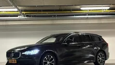 Zwart Gebruikt 2021 Volvo V60 Stationwagen | € 25.500 (Super prijs)