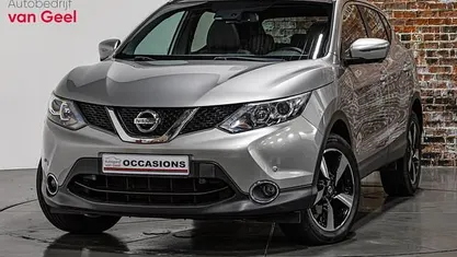 Grijs Gebruikt 2017 Nissan Qashqai N-Vision SUV | € 13.995 (Goede deal)