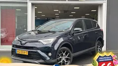 Gebruikt 2017 Toyota RAV4 Hybrid Style SUV | € 21.950 (Eerlijke prijs)