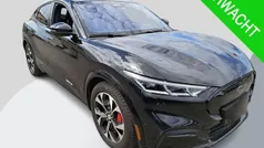 Zwart Gebruikt 2024 Ford Mustang Mach-E Premium SUV | € 42.595 (Eerlijke prijs)