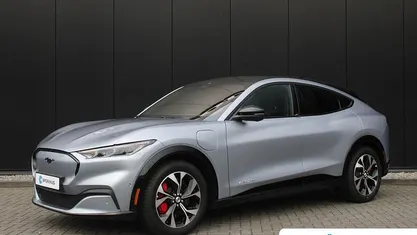 Occasion 2024 Ford Mustang Mach-E SUV | € 33.795 (Super prijs)