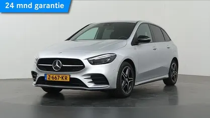 Grijs Occasion 2024 Mercedes B250e Premium MPV | € 33.850 (Goede deal)