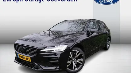 Zwart Gebruikt 2024 Volvo V60 Plus Stationwagen | € 40.745 (Eerlijke prijs)