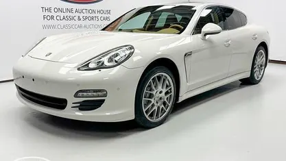 Wit Gebruikt 2011 Porsche Panamera Sedan | € 29.000 (Eerlijke prijs)