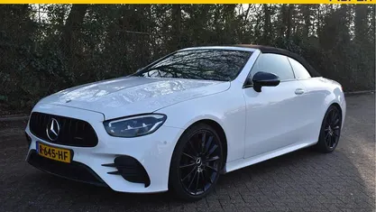 Wit Occasion 2021 Mercedes E200 AMG line Cabriolet | € 49.950 (Eerlijke prijs)