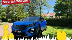 , metallic lak Gebruikt 2024 Peugeot 2008 GTi SUV | € 28.450 (Eerlijke prijs)