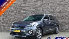 Grijs Gebruikt 2021 Kia Niro SUV | € 28.500 (Eerlijke prijs)