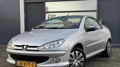 Gebruikt 2004 Peugeot 206 CC Quiksilver Cabriolet | € 1.750 (Goede deal)