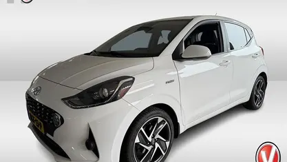 Wit Occasion 2025 Hyundai i10 Comfort Hatchback | € 13.700 (Super prijs)