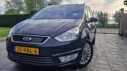 Grijs Gebruikt 2011 Ford Galaxy Titanium MPV | € 5.350 (Eerlijke prijs)