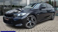 Zwart Gebruikt 2023 BMW 330e M Sport Stationwagen | € 43.900 (Goede deal)
