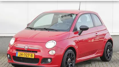 Occasion Fiat 500 Lounge 69 PK (50 kW) 2016 Rood Hatchback