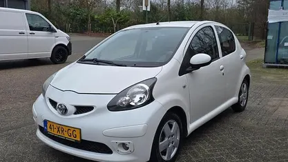 Occasion Toyota Aygo Sport 68 PK (50 kW) 2007 Wit Hatchback