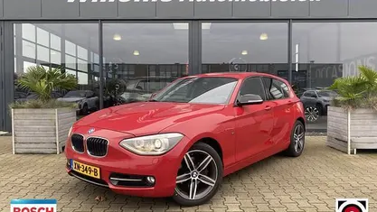 Rood Gebruikt 2012 BMW 118 Executive Hatchback | € 12.500 (Eerlijke prijs)