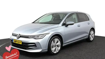 Occasion 2024 VW Golf VIII Hatchback | € 27.795 (Eerlijke prijs)