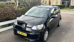 Zwart Occasion 2018 VW up! Hatchback | € 9.950 (Eerlijke prijs)