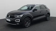 Zwart Gebruikt 2020 VW T-Roc Sport SUV | € 25.740 (Eerlijke prijs)