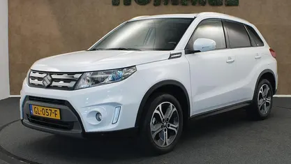 Gebruikt 2015 Suzuki Vitara SUV | € 17.145 (Eerlijke prijs)