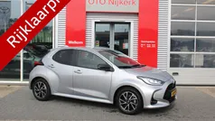 Gebruikt 2024 Toyota Yaris Hybrid Executive Hatchback | € 27.900 (Eerlijke prijs)