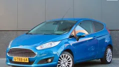 Blauw Gebruikt 2014 Ford Fiesta Titanium Hatchback | € 5.995 (Eerlijke prijs)