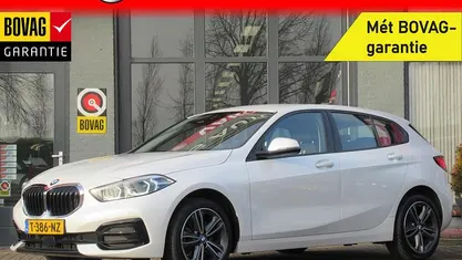 Occasion BMW 118 Executive 136 PK (100 kW) 2023 Wit Hatchback
