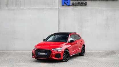 Occasion Audi A3 Sportback Competition 204 PK (150 kW) 2020 Rood Hatchback