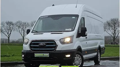 Wit Gebruikt 2022 Ford E-Transit Van | € 31.900 (Eerlijke prijs)