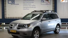 Grijs Gebruikt 2003 Mitsubishi Outlander SUV | € 3.000 (Eerlijke prijs)