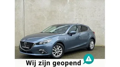 Gebruikt 2015 Mazda 3 Sedan | € 12.945 (Eerlijke prijs)