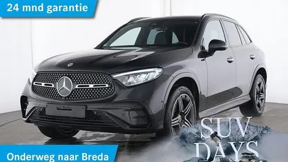 Donker obsidiaanzwart metallic Gebruikt 2024 Mercedes GLC300 AMG SUV | € 66.750 (Eerlijke prijs)