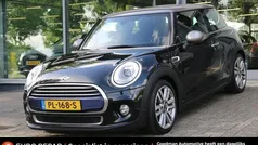 Gebruikt 2017 Mini Cooper Business Hatchback | € 7.795 (Super prijs)