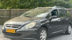 Zwart Gebruikt 2004 Peugeot 307 Stationwagen | € 895 (Eerlijke prijs)