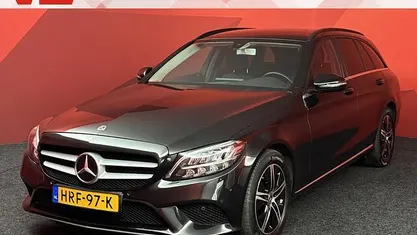 Zwart Occasion 2020 Mercedes C200 Premium Plus Stationwagen | € 19.900 (Eerlijke prijs)