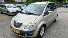 Beige Gebruikt 2008 Lancia Musa MPV | € 1.250 (Eerlijke prijs)