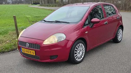 Occasion Fiat Grande Punto Active 65 PK (47 kW) 2009 Rood Hatchback