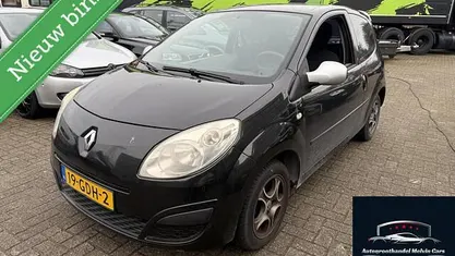 Occasion 2008 Renault Twingo Authentique Hatchback | € 899 (Eerlijke prijs)