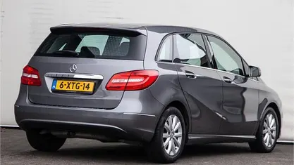 Occasion Mercedes B200 Ambition 157 PK (115 kW) 2013 Grijs MPV