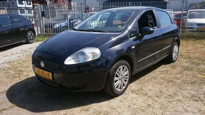 Gebruikt 2009 Fiat Grande Punto Lusso Hatchback | € 1.249 (Eerlijke prijs)