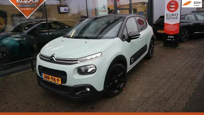 Groen Gebruikt 2017 Citroën C3 PureTech Hatchback | € 10.750 (Eerlijke prijs)