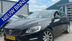 Gebruikt 2014 Volvo V60 Momentum Stationwagen | € 6.449 (Eerlijke prijs)