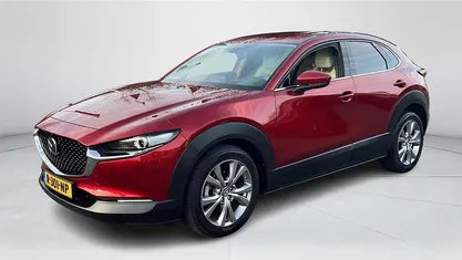 Soul red metallic (rood metallic) Gebruikt 2019 Mazda CX-30 Luxury SUV | € 24.440 (Eerlijke prijs)