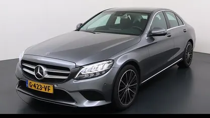 Grijs (metallic) Occasion 2019 Mercedes C200 Avantgarde Sedan | € 26.950 (Eerlijke prijs)
