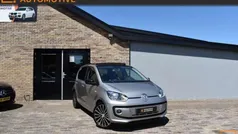 Grijs, andere lak Gebruikt 2014 VW up! Groove Hatchback | € 8.400 (Eerlijke prijs)