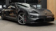 Gebruikt 2023 Porsche Taycan 4S Cross Turismo Sedan | € 119.995