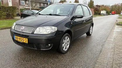 Zwart Occasion 2008 Fiat Punto Active Hatchback | € 2.250 (Eerlijke prijs)